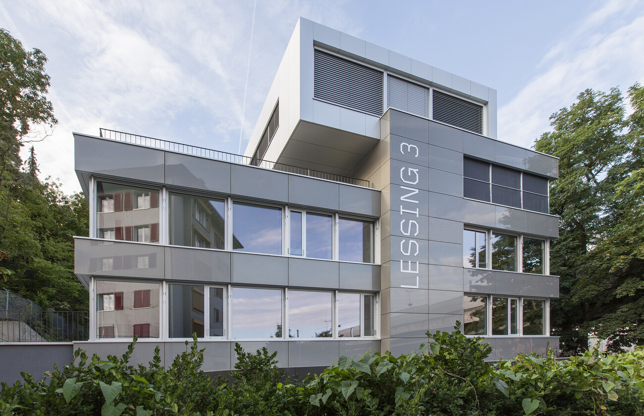 Residential and commercial building, Zurich